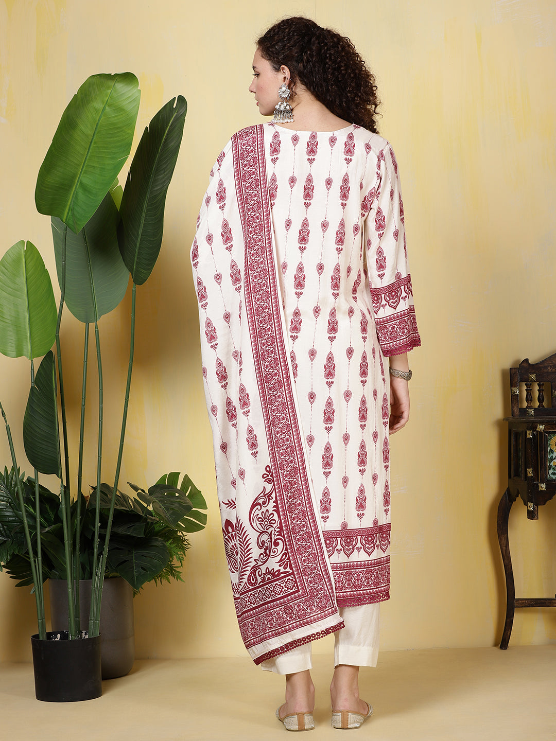Printed Muslin Kurta With Pants & Dupatta