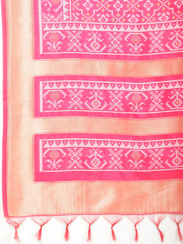 Patola Print Woven Handloom Saree