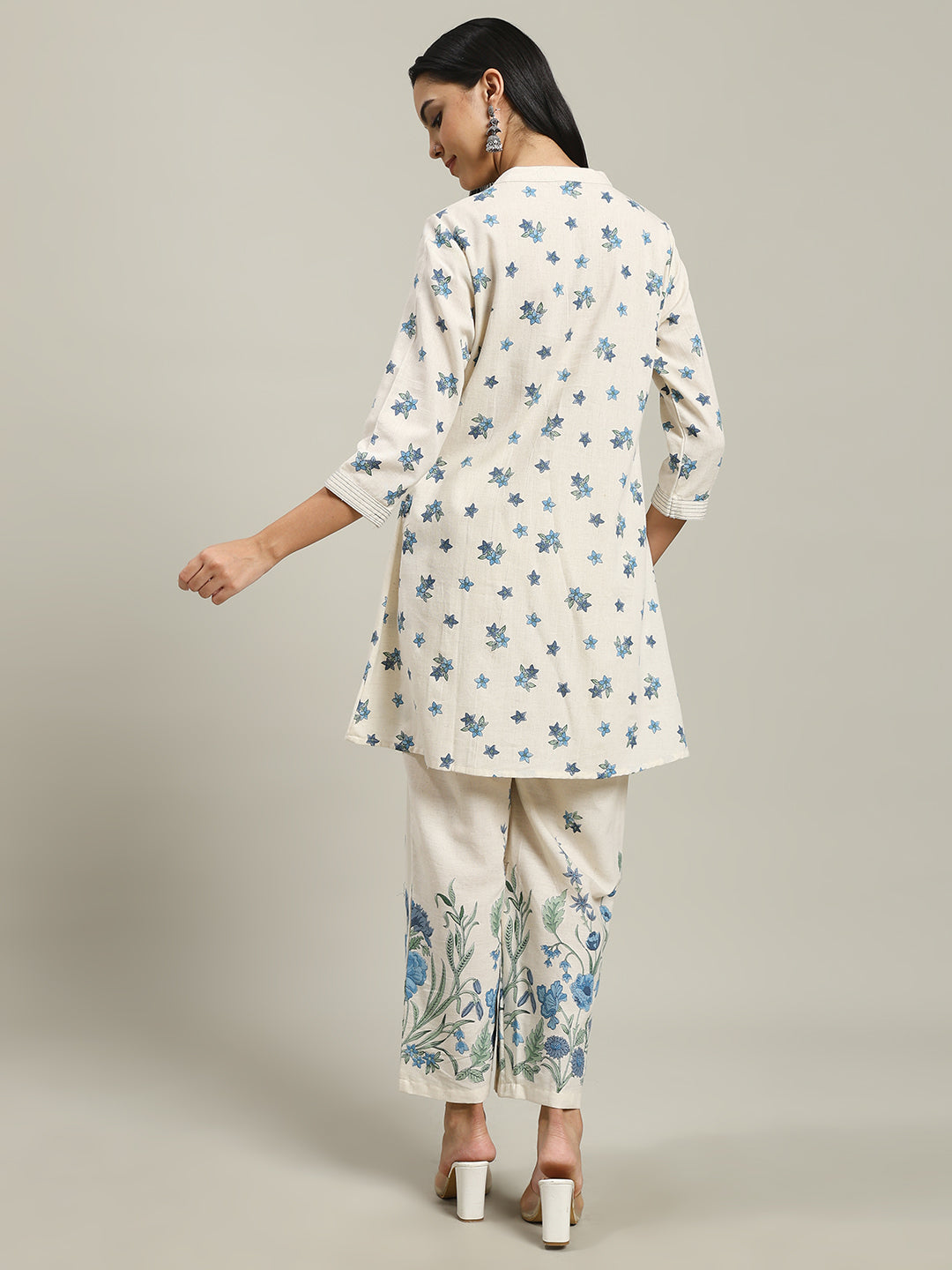 Printed Cotton Blend Kurta With Pants