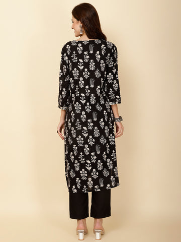 Neck Embroidery & Printed Cotton Kurta Set