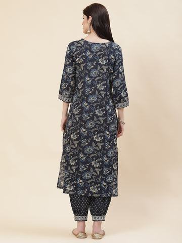 Floral Printed Cotton Kurta With Pants