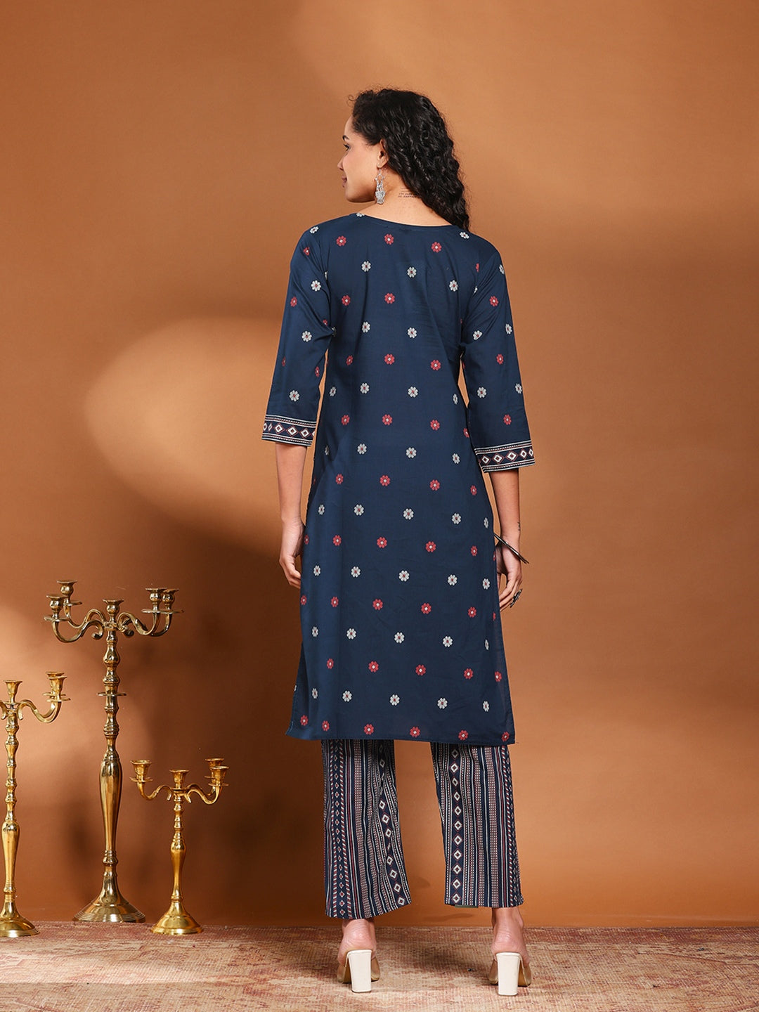 Printed Cotton Blend Kurta With Pant