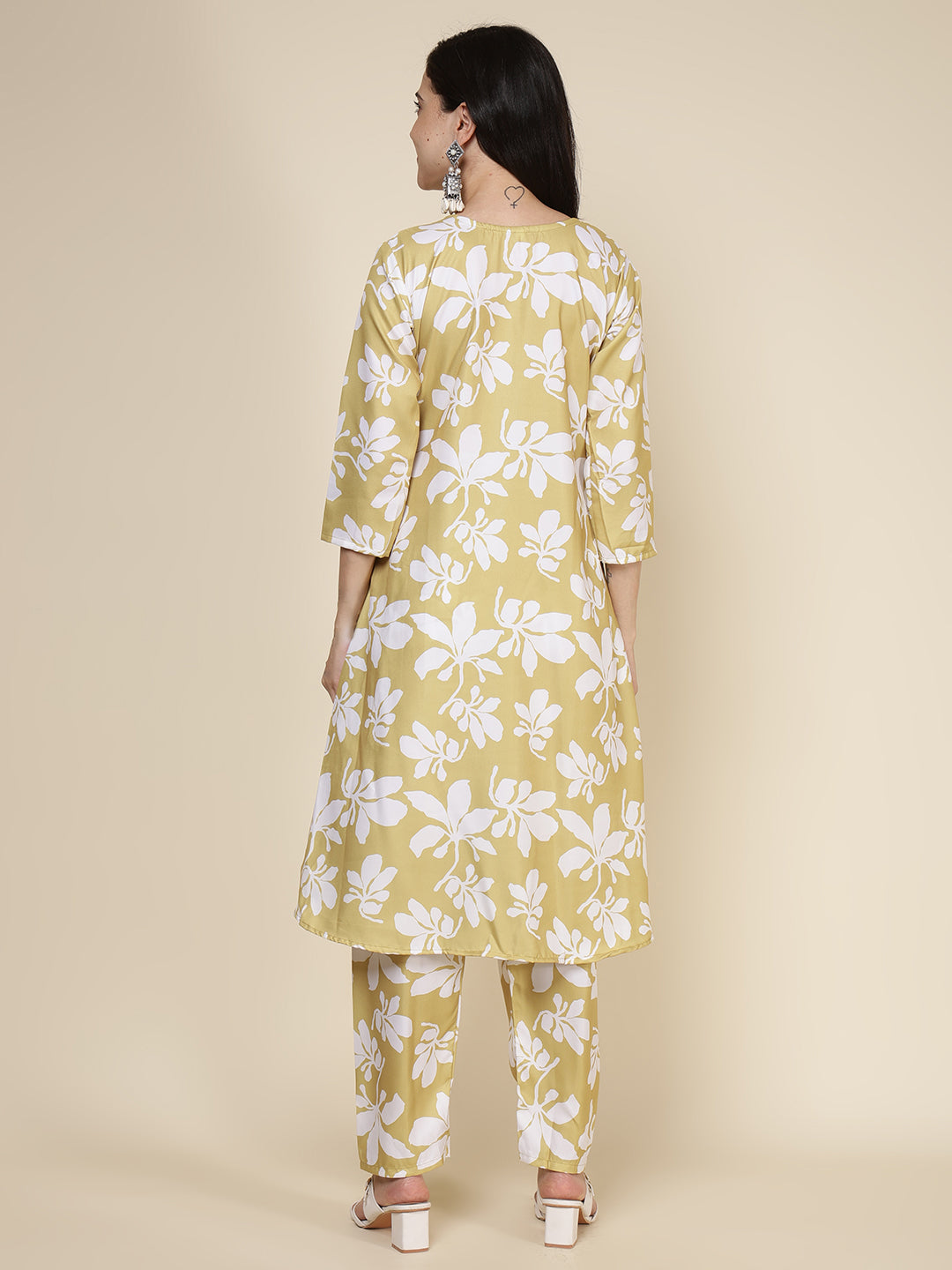 Printed Cotton Blend Kurta With Pants