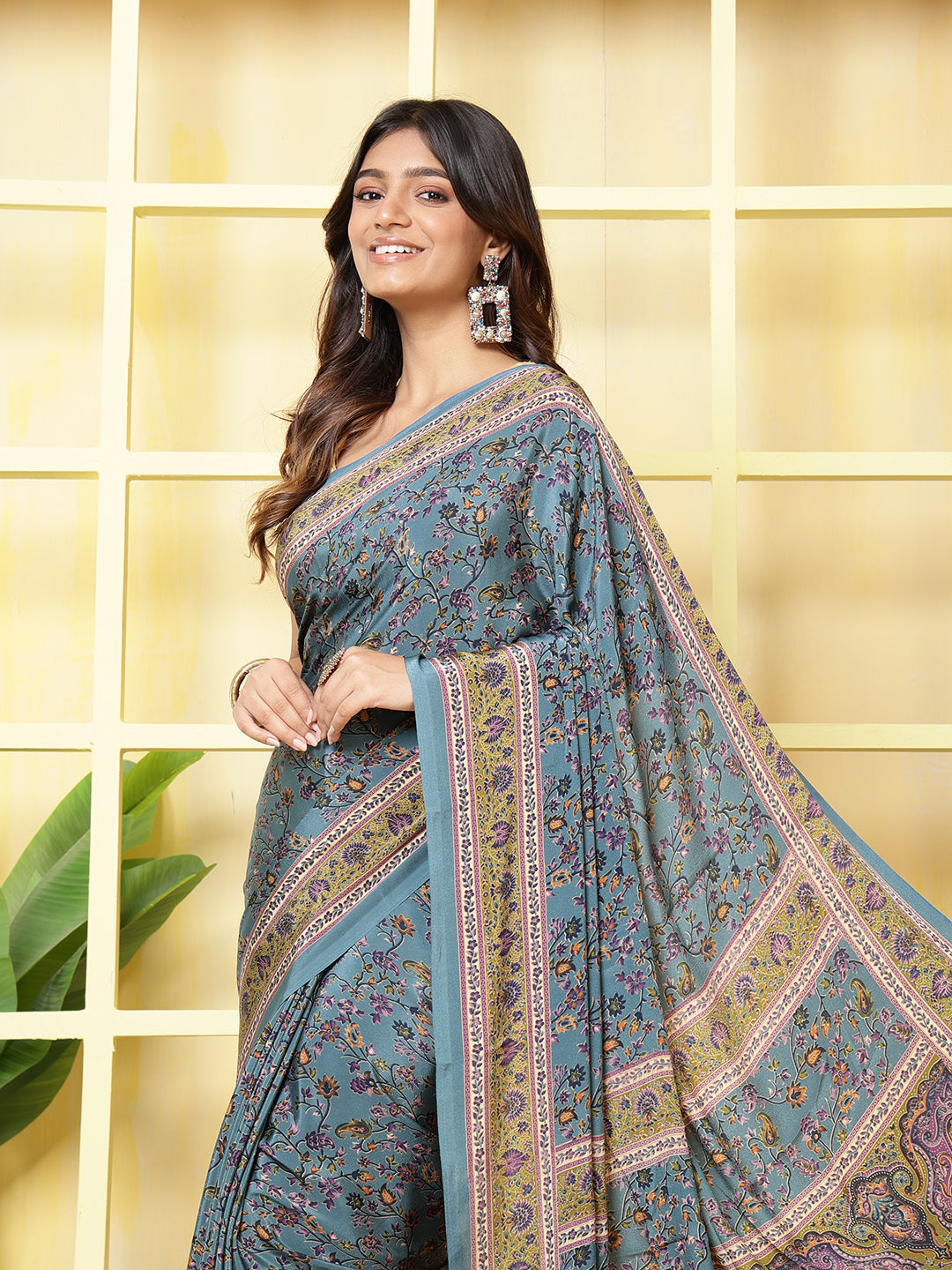 Floral Printed Crepe Saree