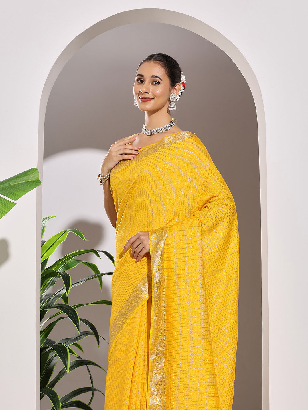 Zaari Jaal Tussar Saree