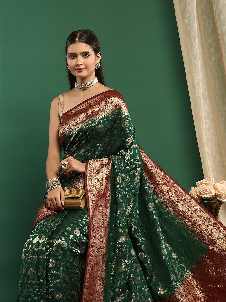 Plain Crepe Saree
