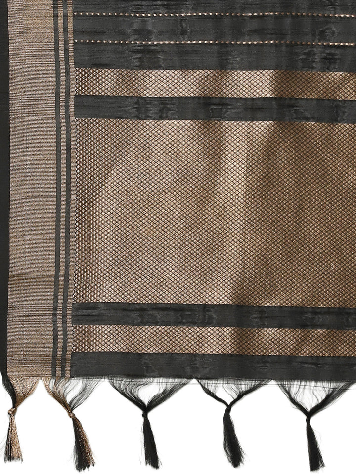 Embroidered Border Booti Art Silk Saree