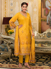 Bandhani Printed Cotton Blend Kurta With Pants & Dupatta