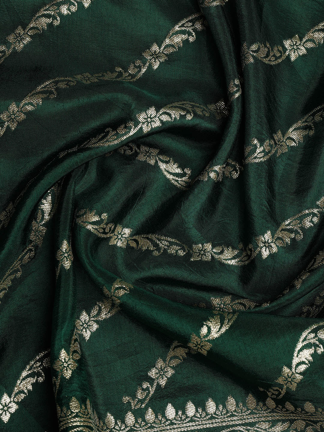 Zari Embroidered Chanderi Unstitched Suit With Dupatta