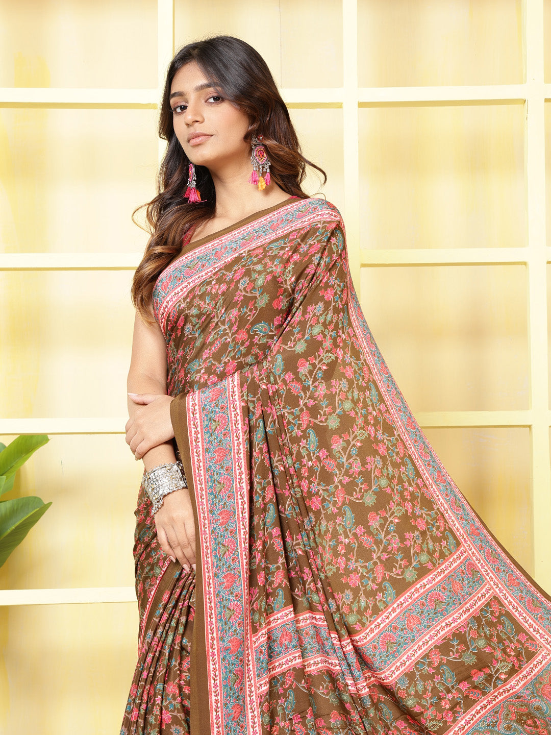 Floral Printed Crepe Saree