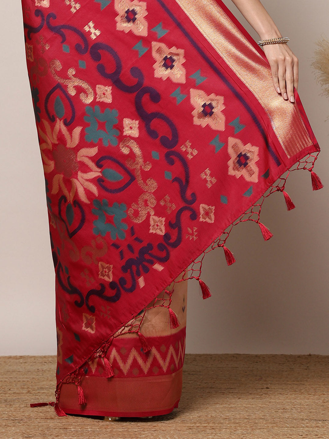Woven Design Art Silk Saree