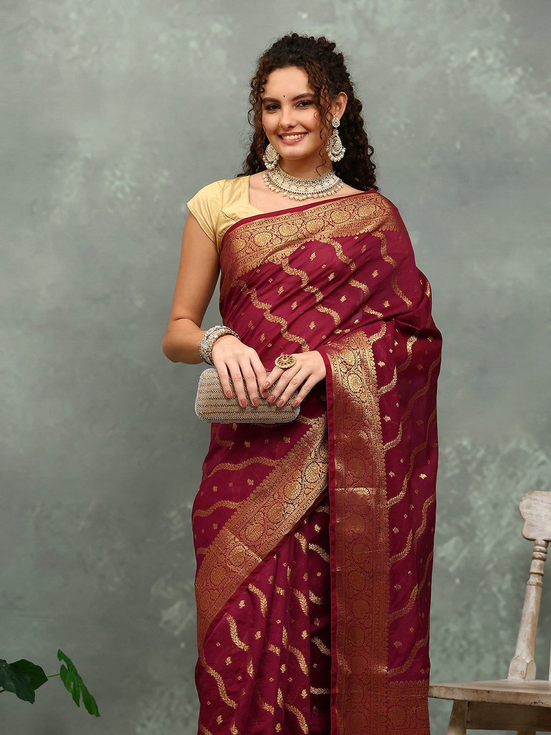 Wovn Border Art Silk Saree