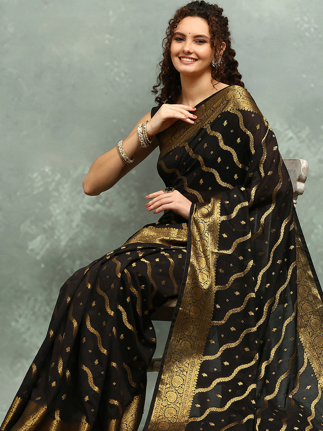 Wovn Border Art Silk Saree