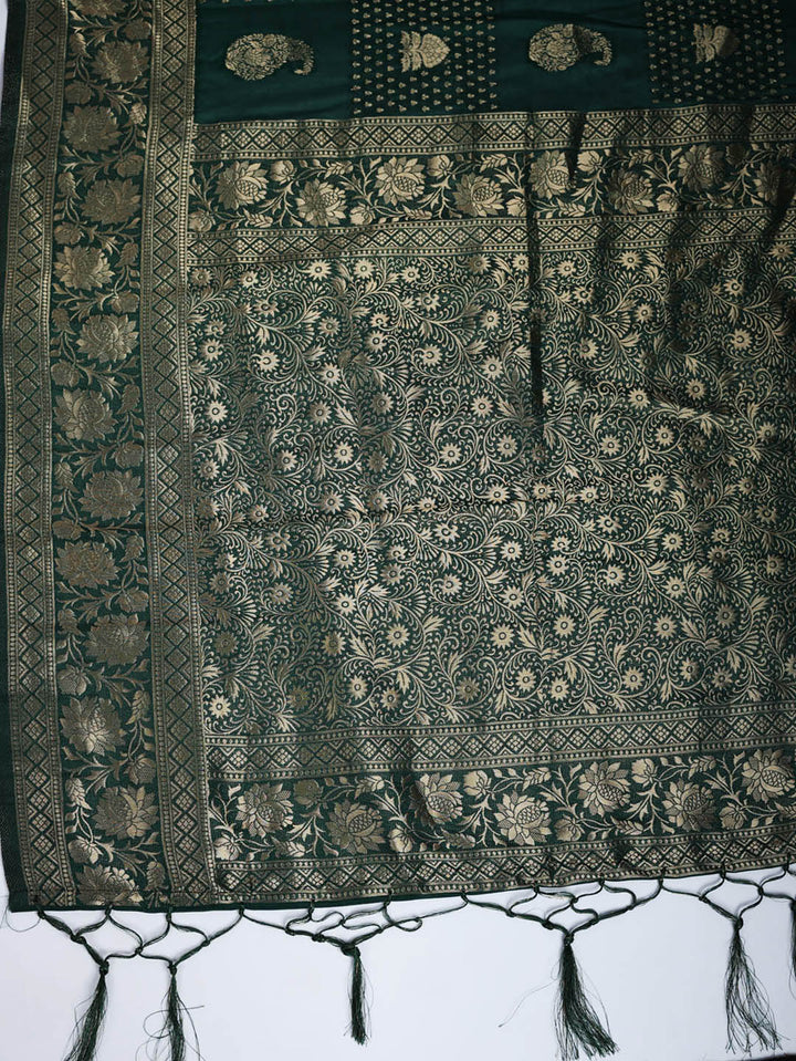 Plain Crepe Saree