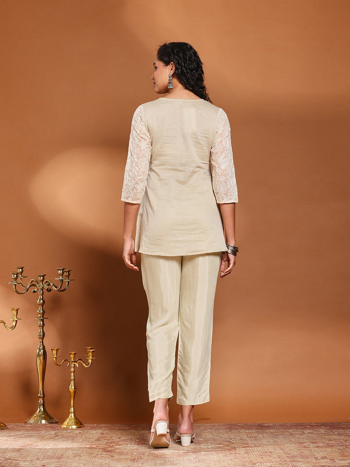 Embroidered Cotton Kurta With Pant