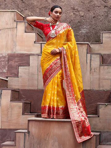 Zari Booti Handlom Saree