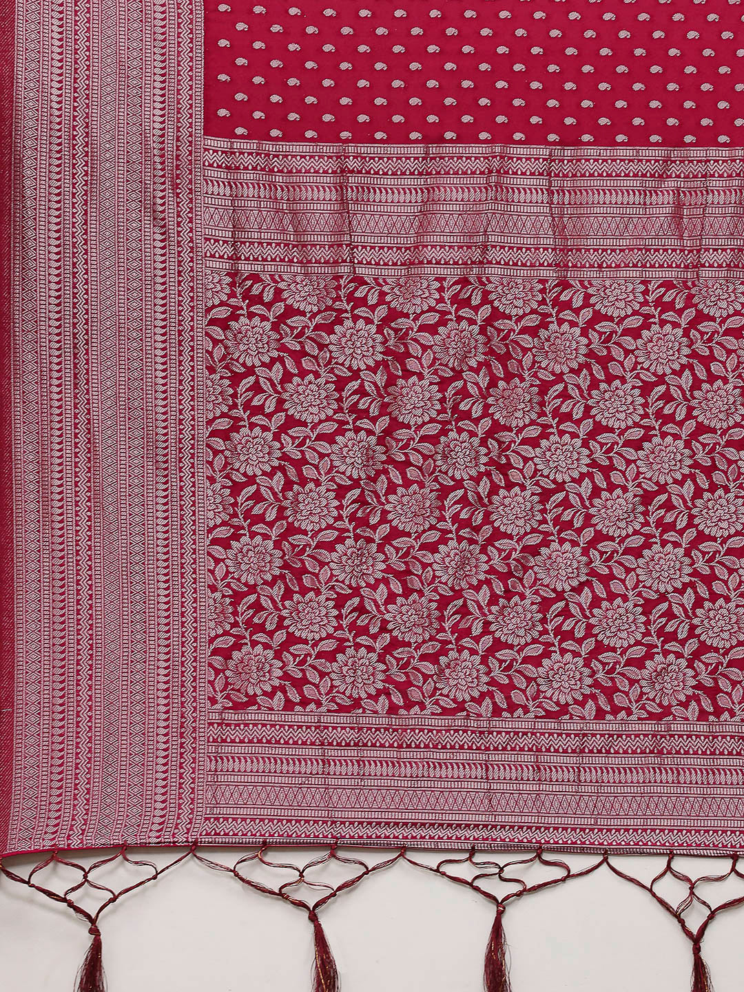 Zaari Jaal Crepe Saree