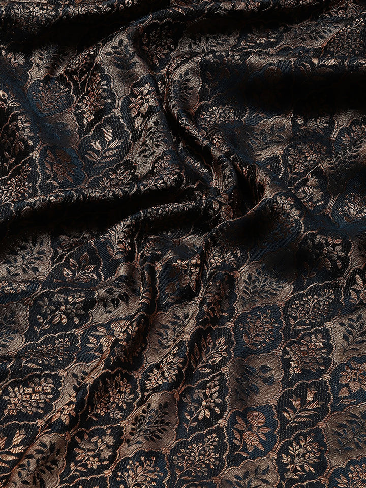 Zari Jaal Woven Crepe Saree