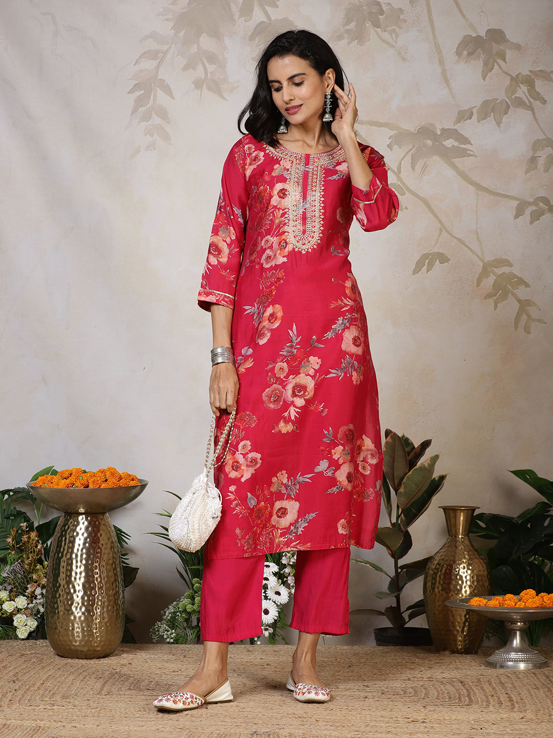 Printed Neck Embroidered Cotton Blend Kurta