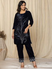 Zari Neck Embroidered Velvet Kurta With Pants