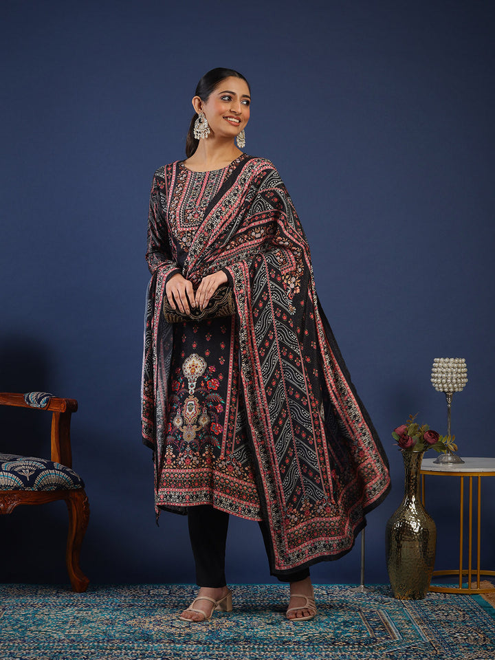 Printed Muslin Kurta With Pant &amp; Dupatta