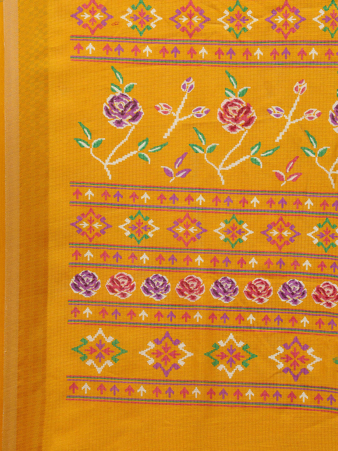 Floral Printed Cotton Blend Saree