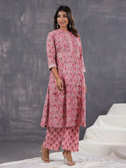 Floral Printed Cotton Blend  Kurta With Pants