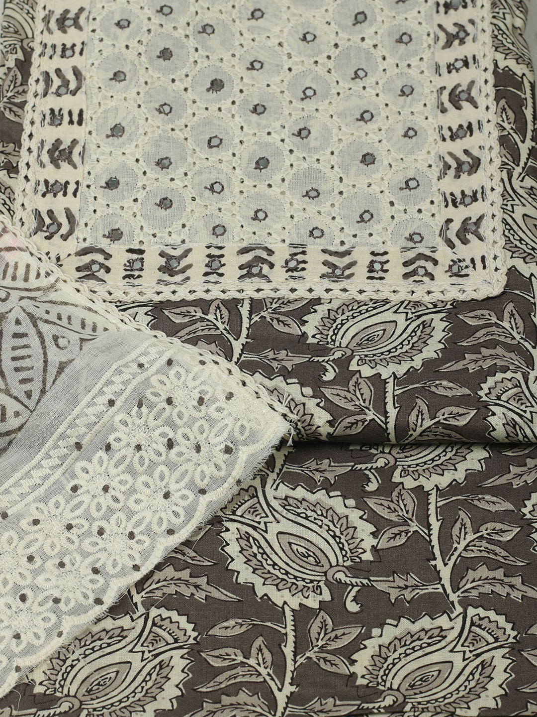 Printed Cotton Unstitched Suits Printed Suit With Pant &amp; Dupatta