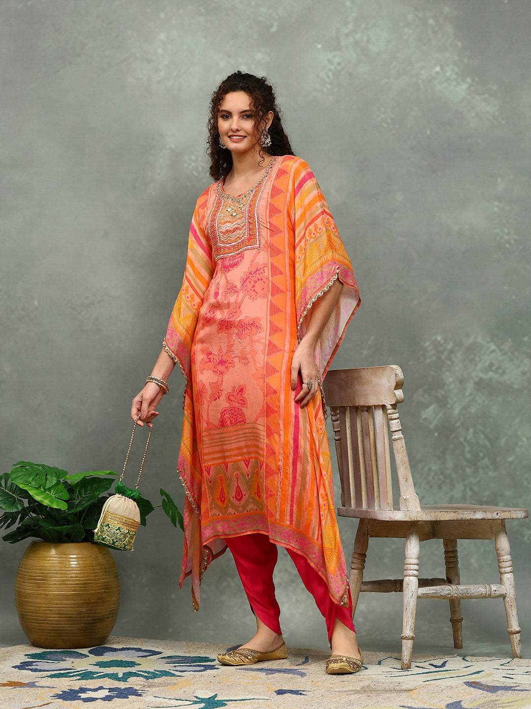 Printed Chinon Kurta With pants