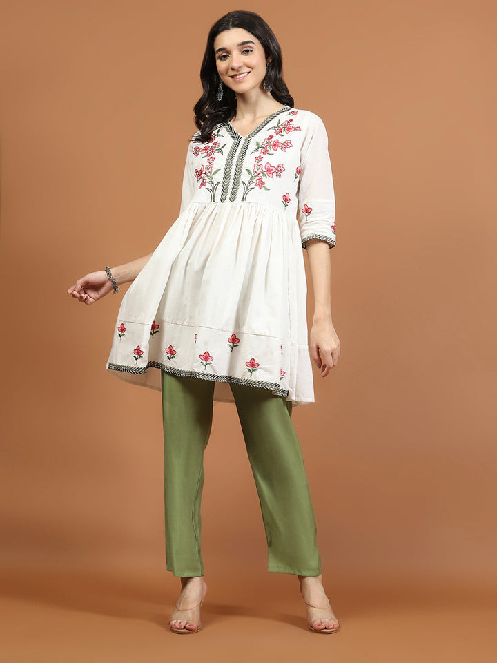 Embroidered Cotton Blend Short Kurti