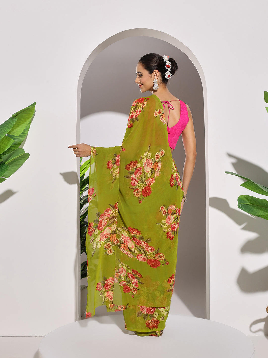 Floral Printed Georgette Saree