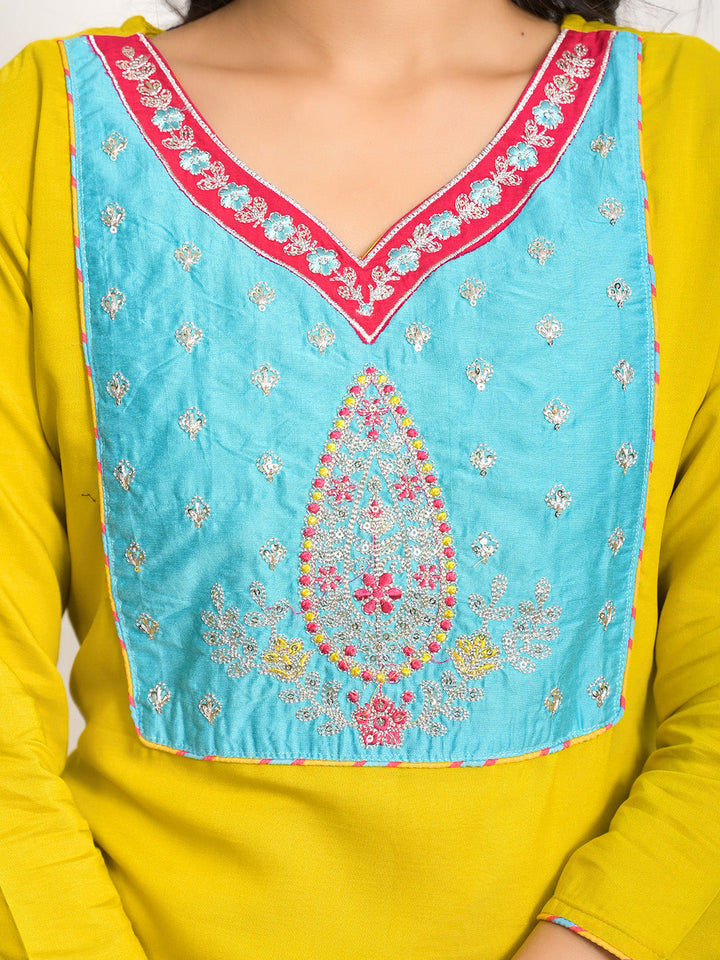 Neck Embroidered Muslin Kurta With Pants &amp; Dupatta