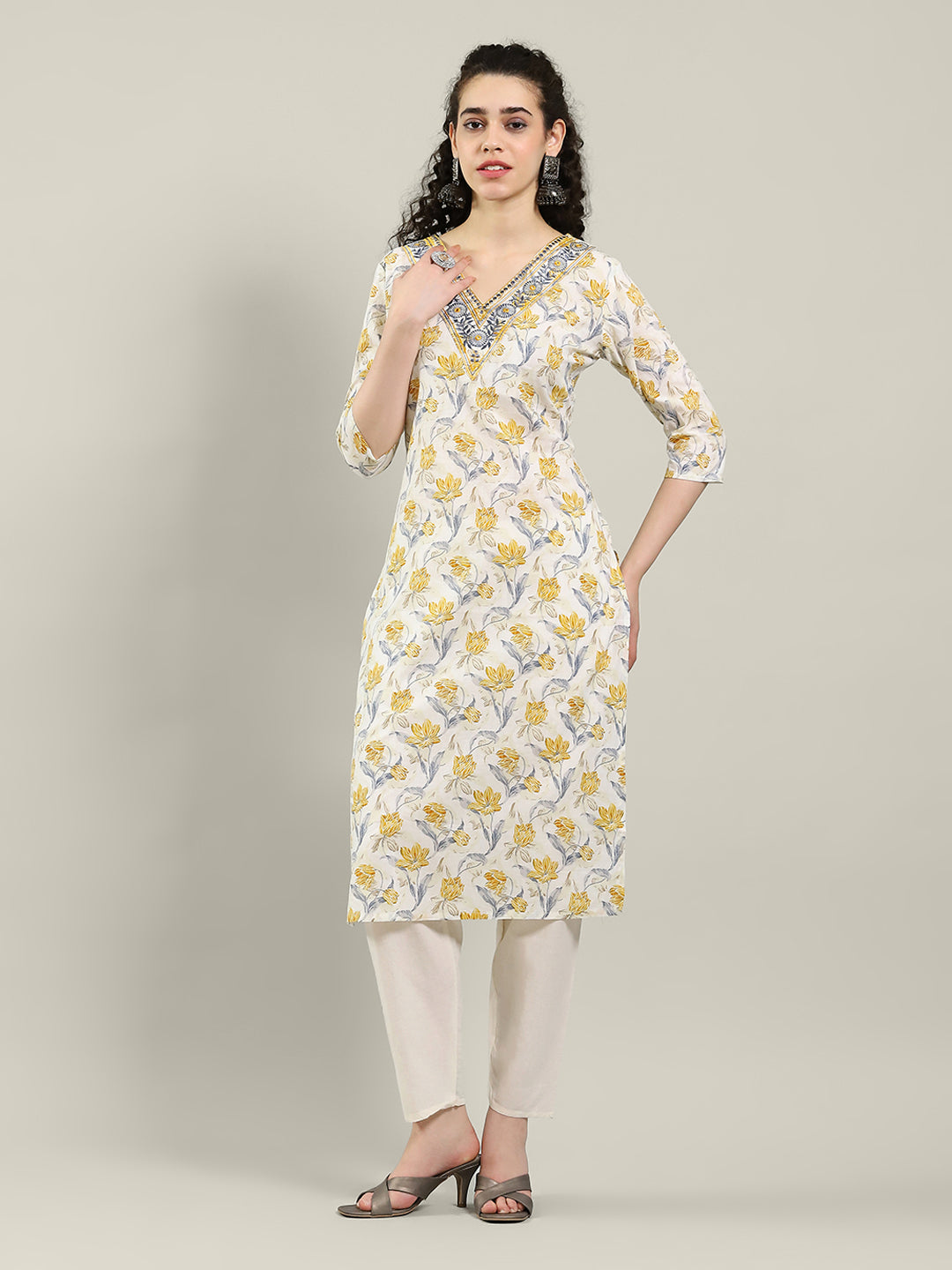 Printed Cotton Blend Kurta & Pants