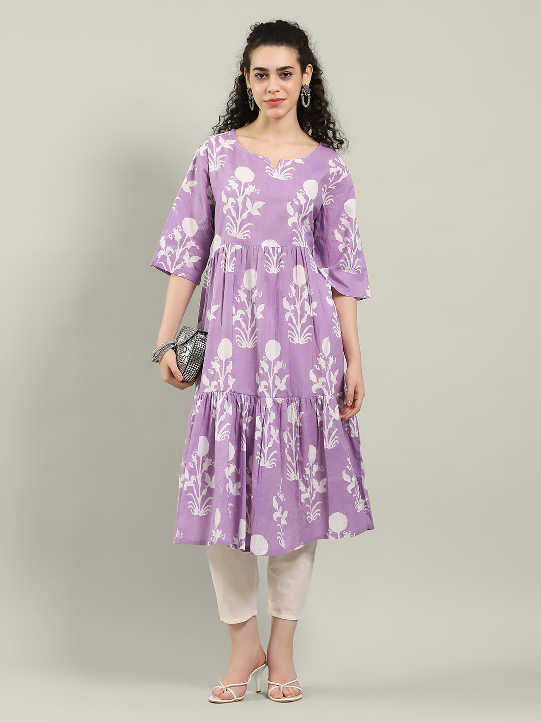 Neck Printed Cotton Blend Kurta