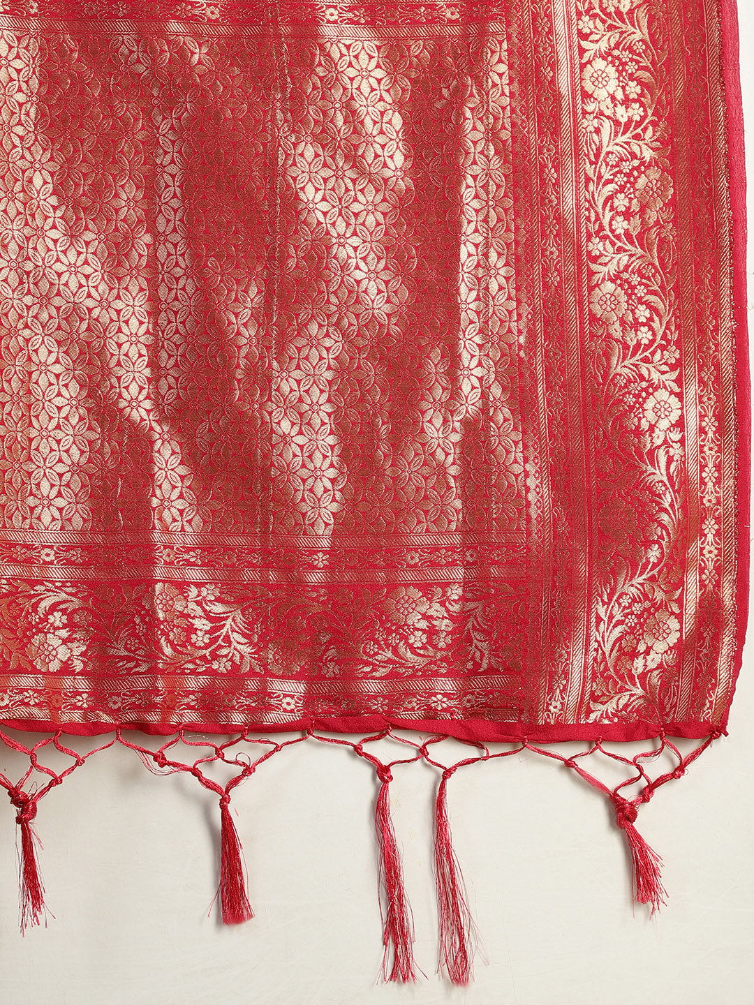 Zaari Jaal Crepe Saree