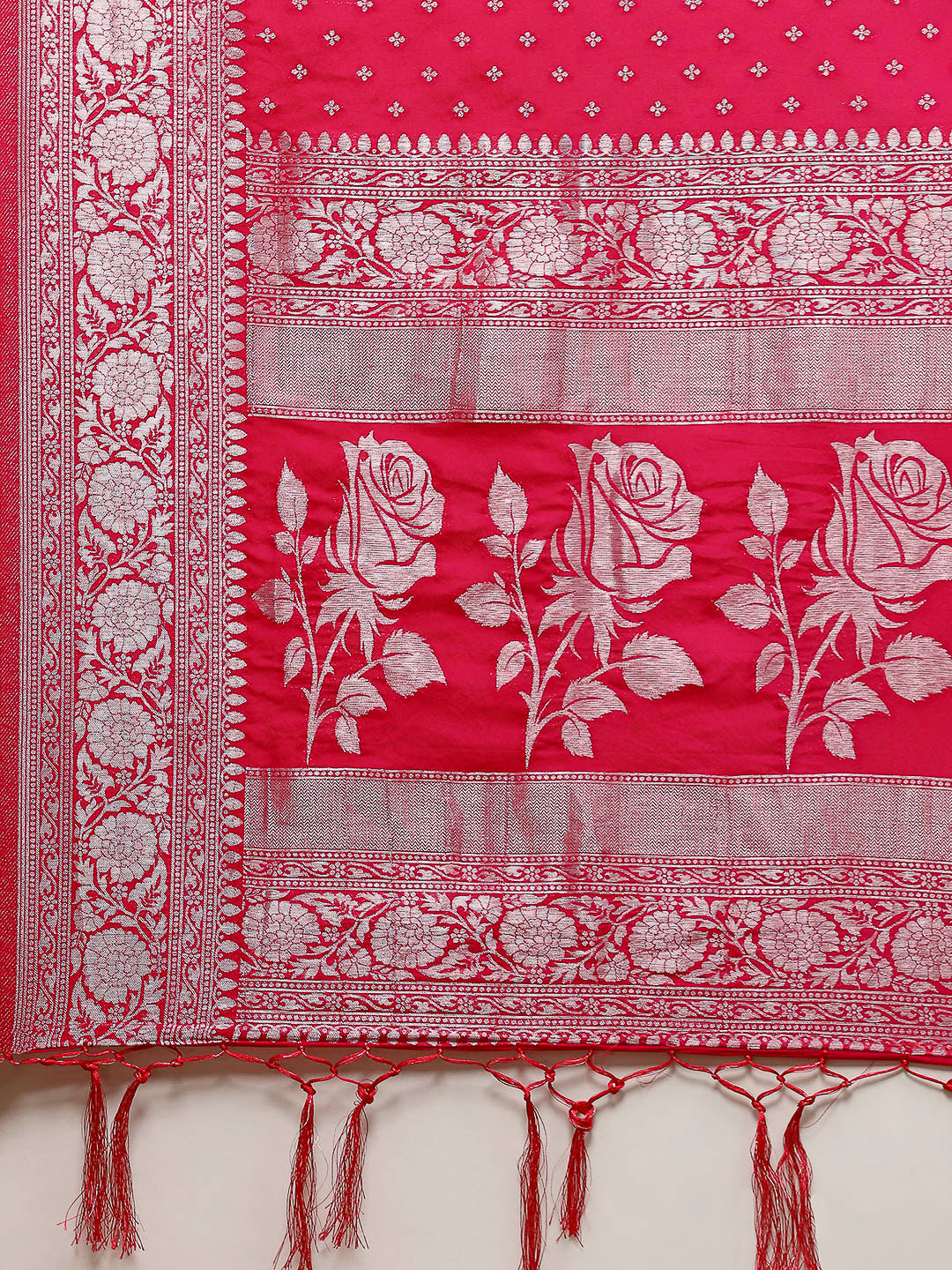 Zaari Jaal Crepe Saree