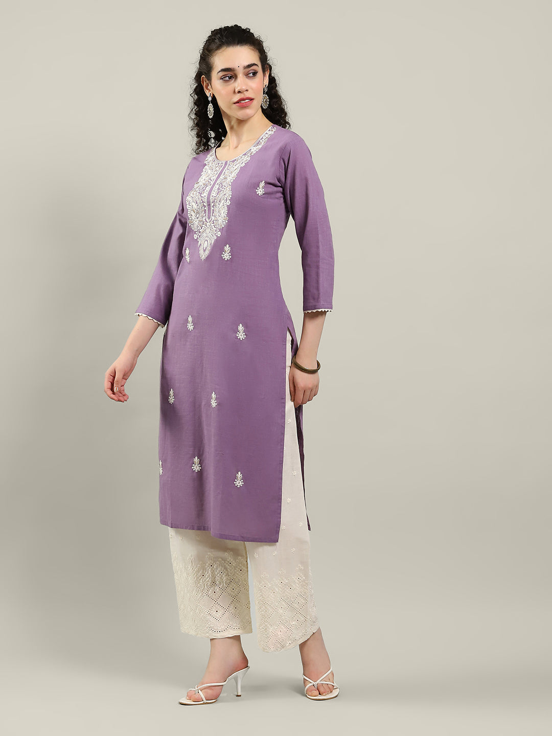 Neck Embroidered Cotton Blend Kurta With Pants