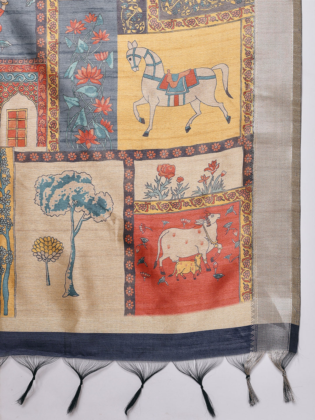 Plain Art slik Saree