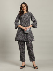 Printed Cotton Blend Kurta With Pants
