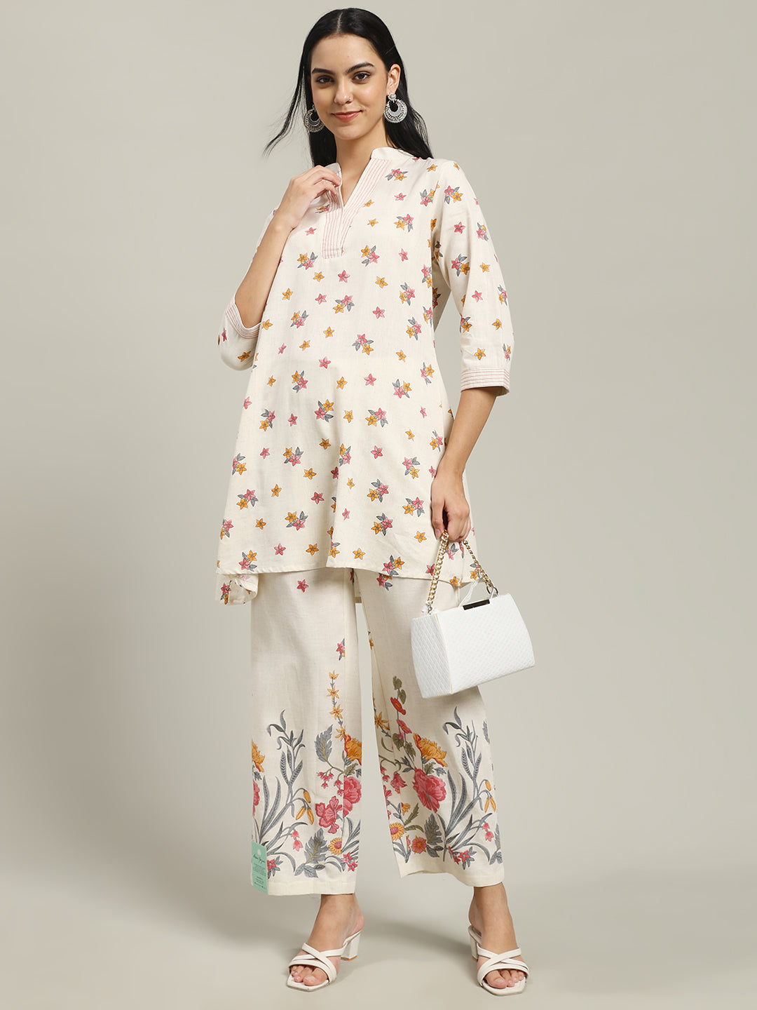 Printed Cotton Blend Kurta With Pants