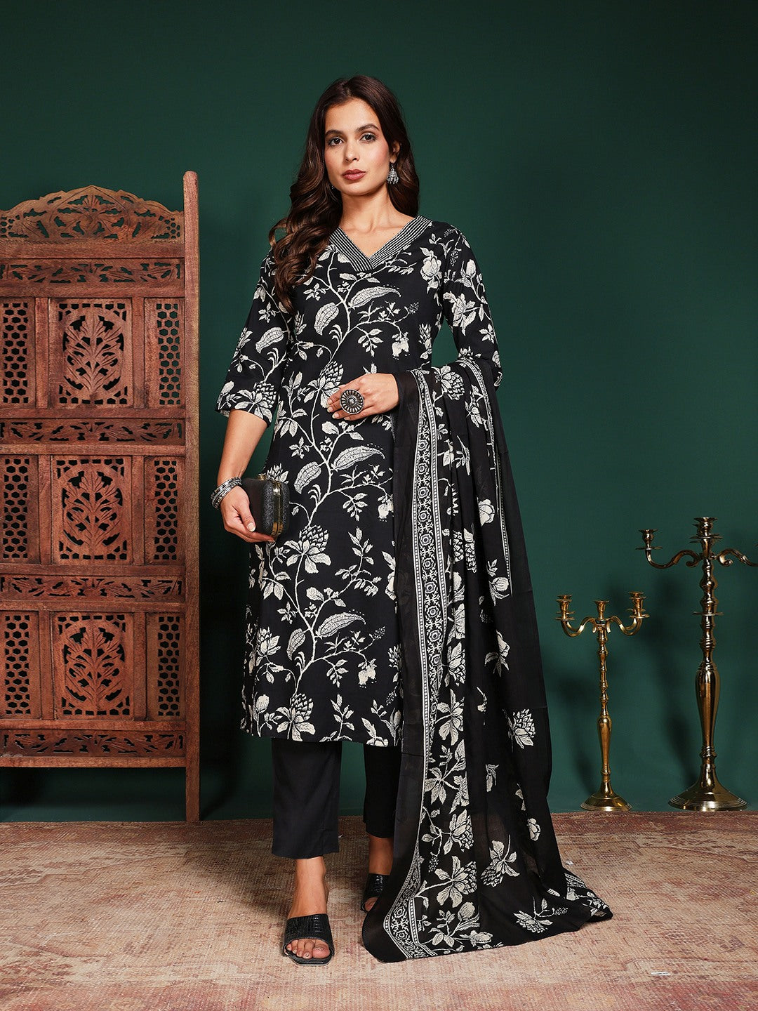 Digital Printed Cotton Blend Kurta With Pant &amp; Dupatta