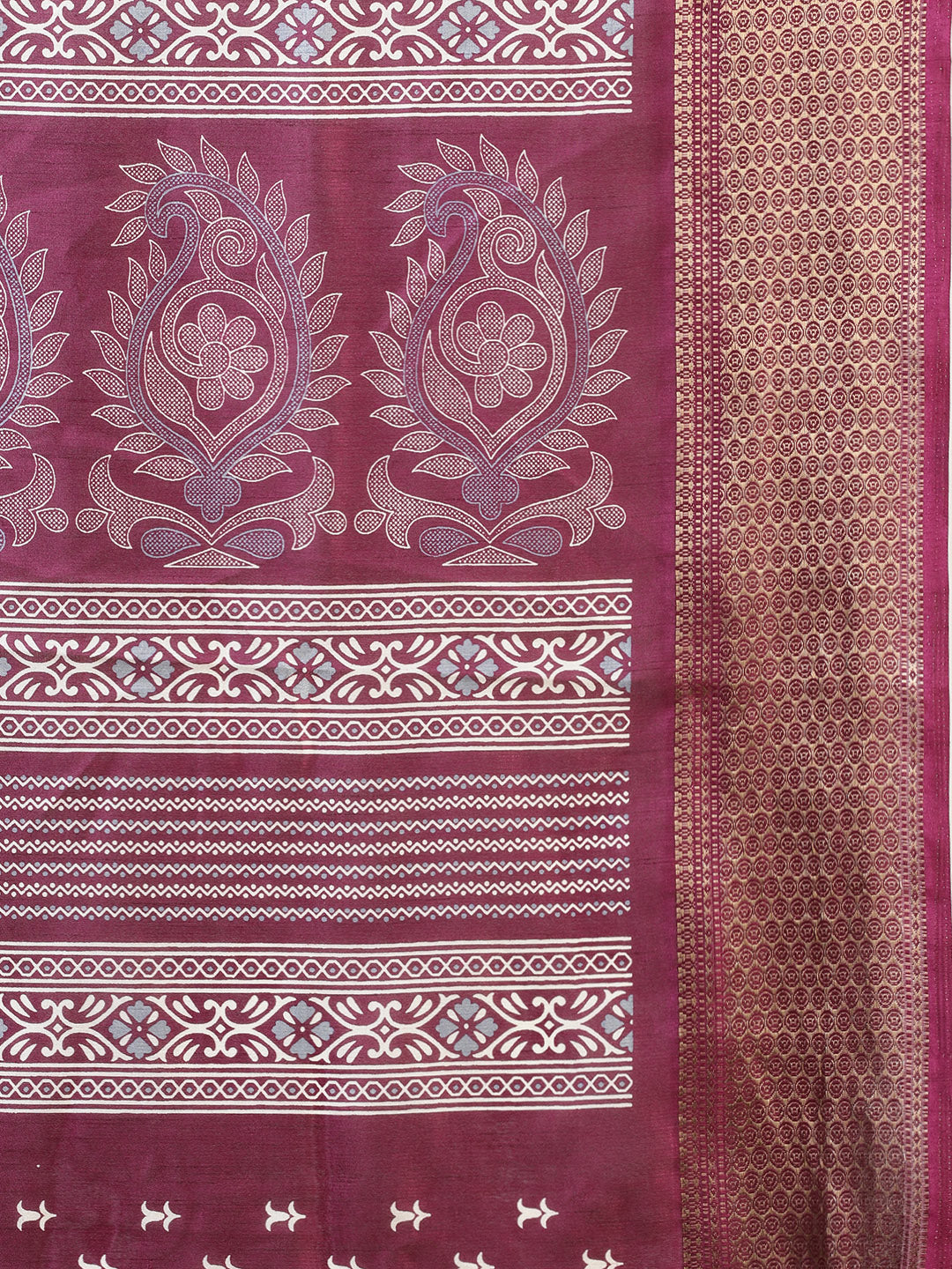 Woven Border Cotton Blend Saree