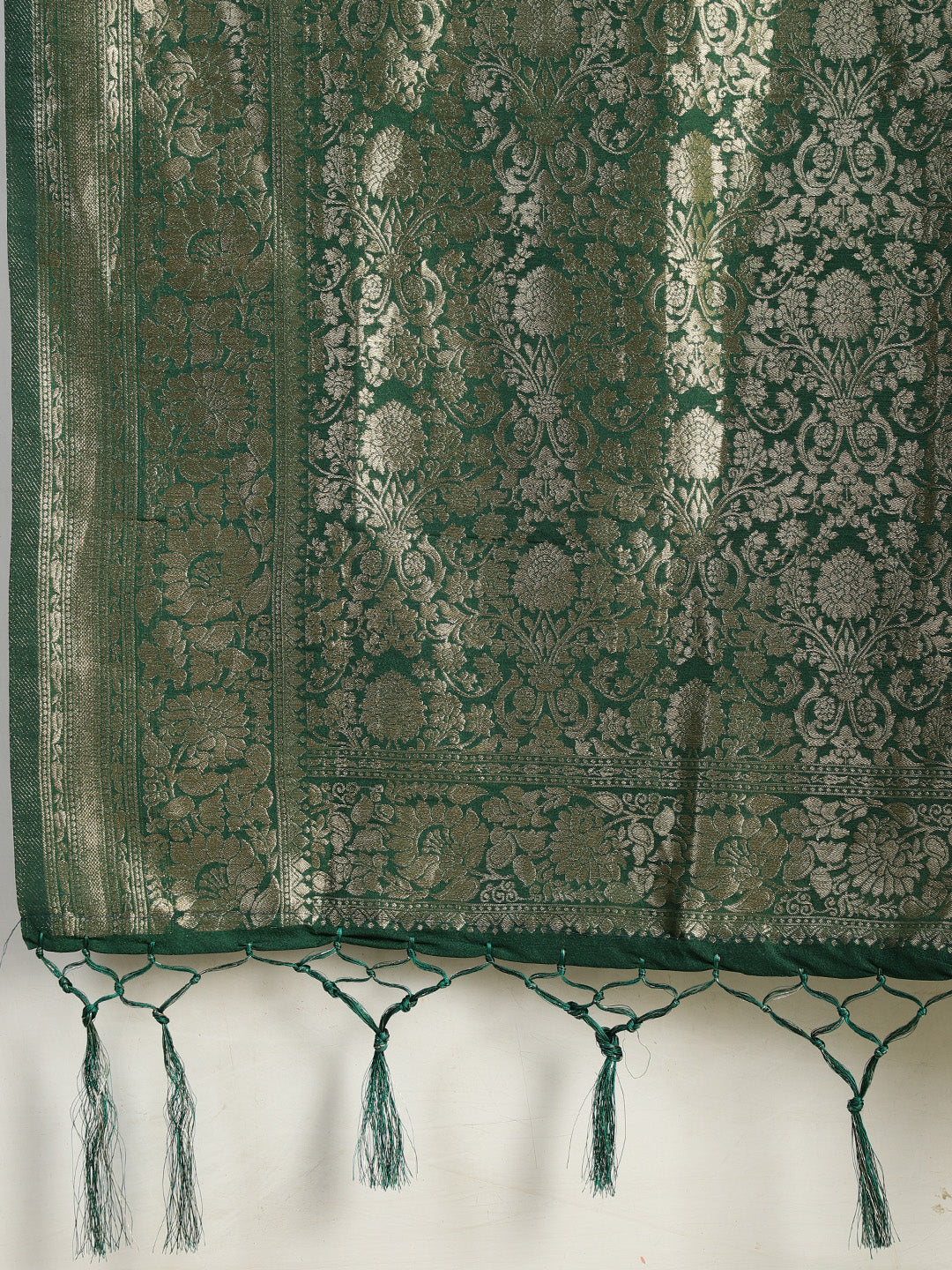 Zaari Jaal Crepe Saree