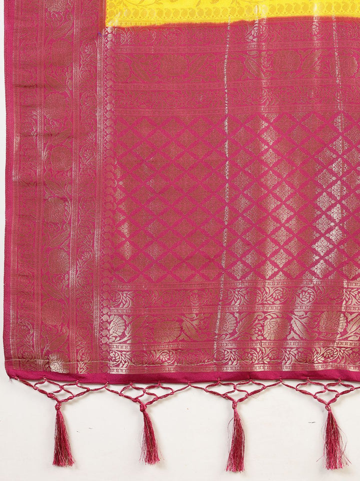 Plain Crepe Saree