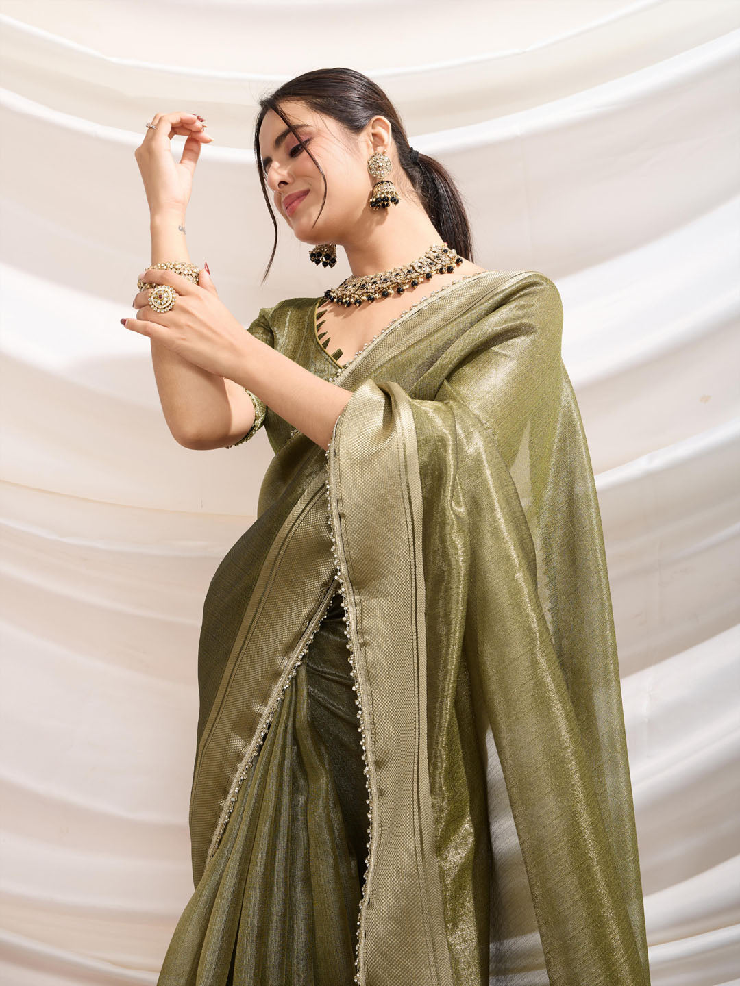 Woven Design Linen Blend Saree