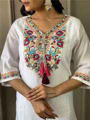 Neck Embroidered Handloom Kurta With Pant & Dupatta