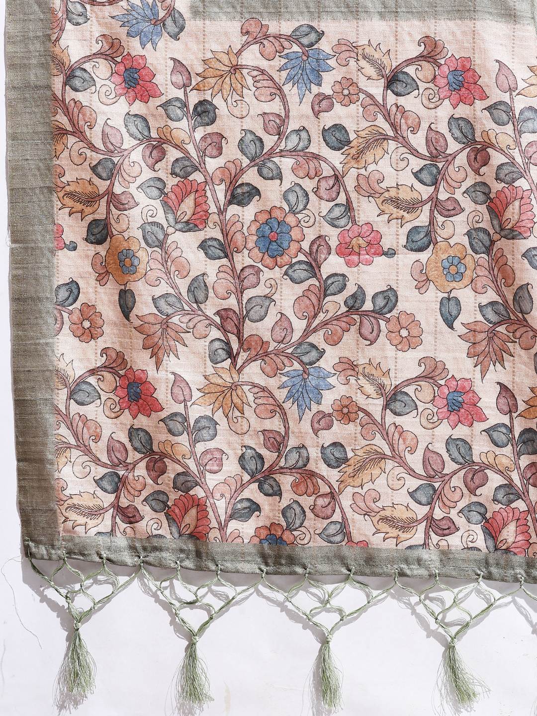 Floral Printed Tussar Silk Saree