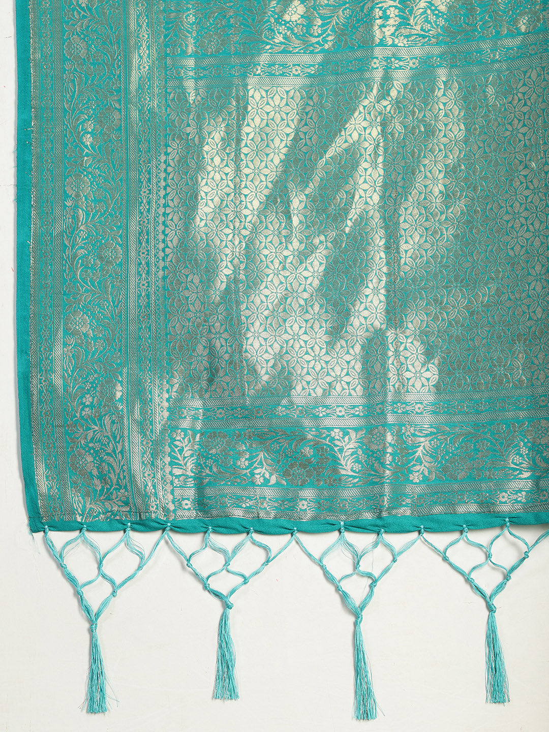 Zaari Jaal Crepe Saree
