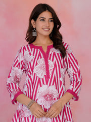 Printed Cotton Blend Kurta With Pants