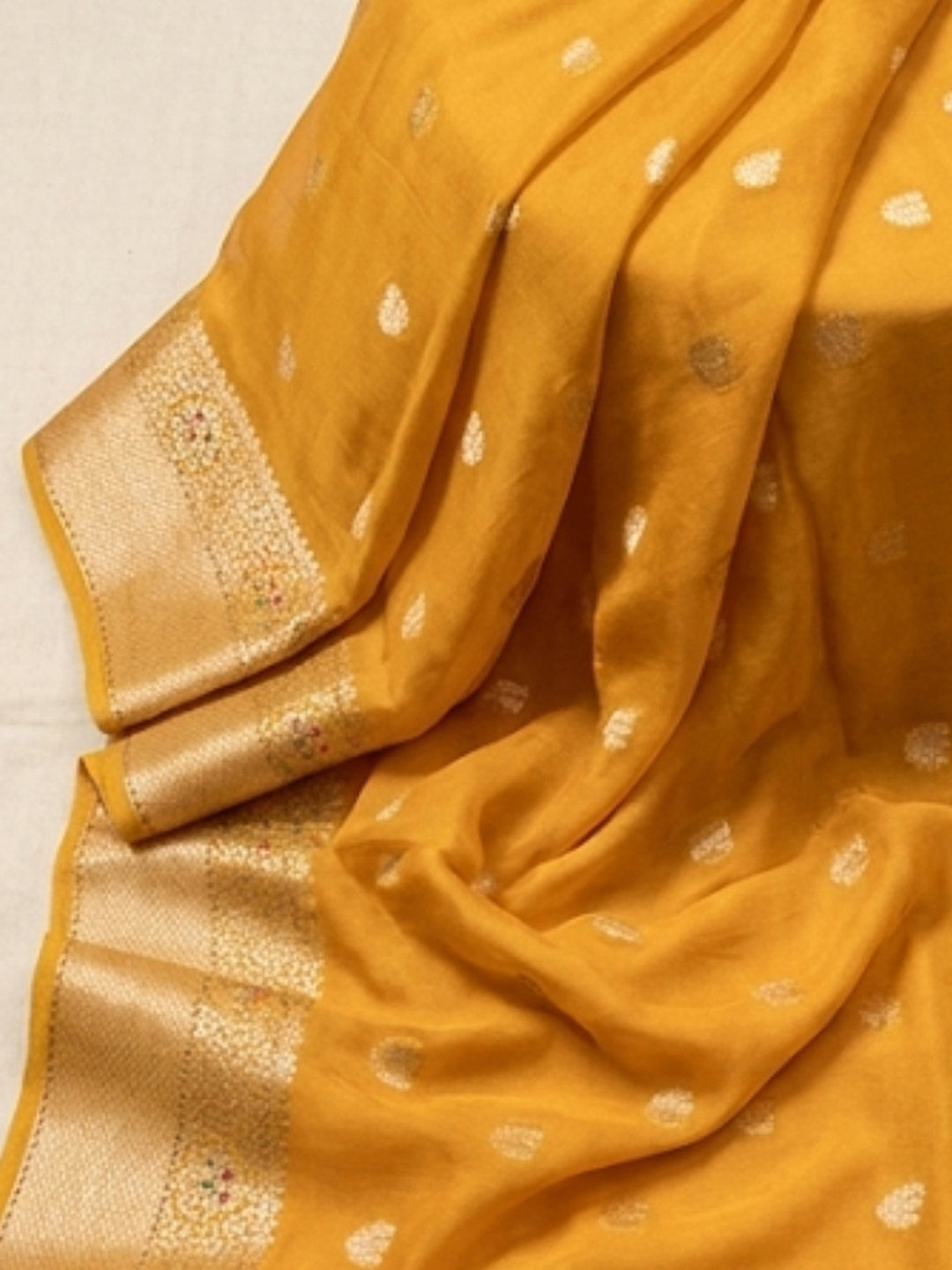 Zari Woven Art Silk Saree